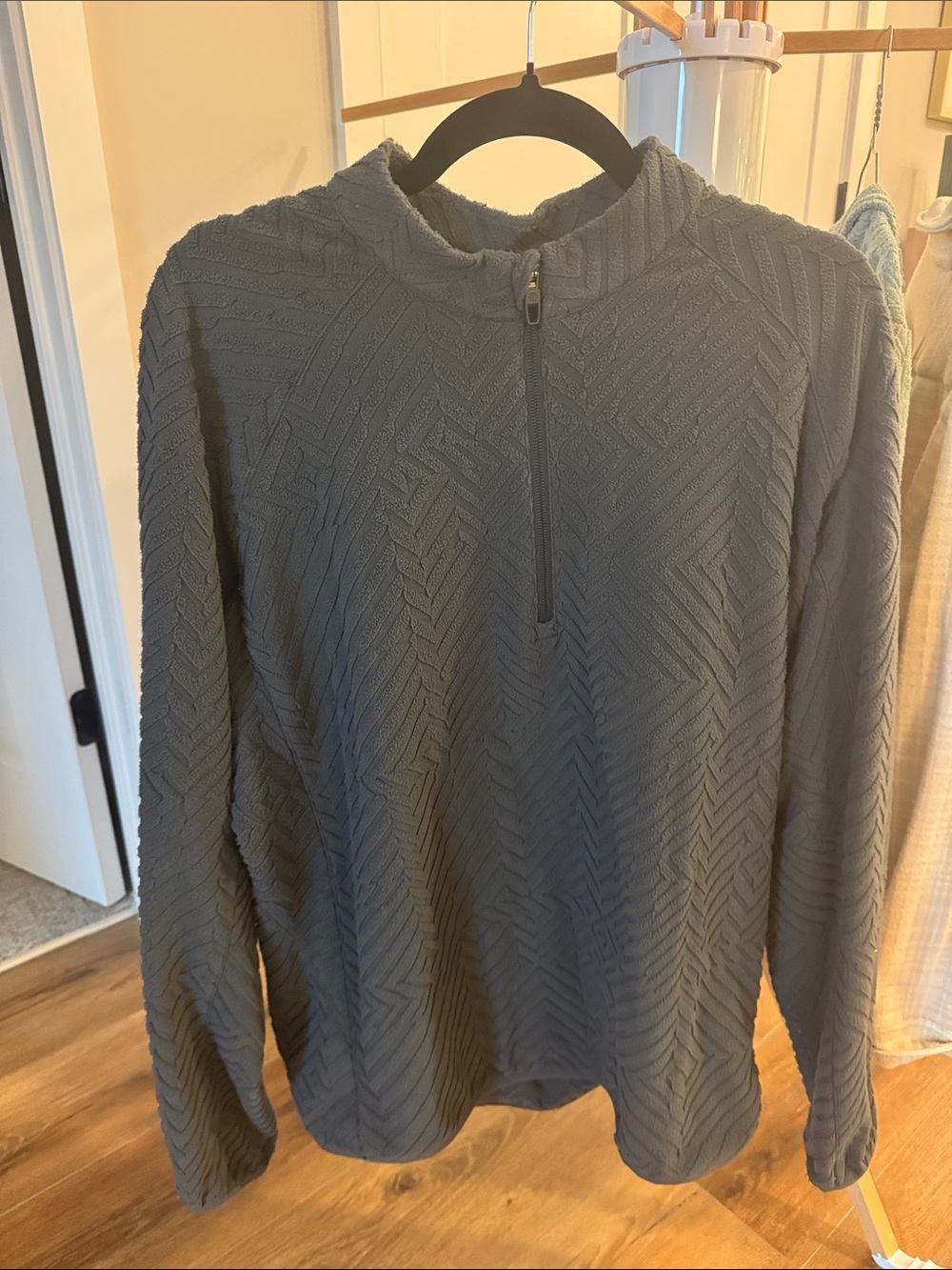 Lululemon Textured Fleece Half-Zip Pullover - Dark Gray